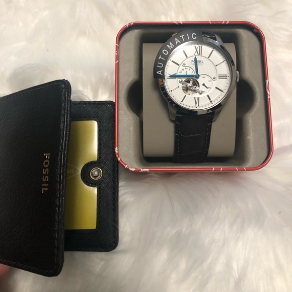 Fossil Men’s watch and wallet - Picture 3 of 4